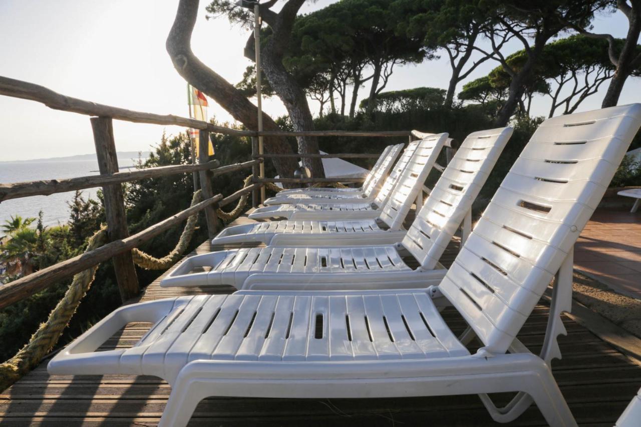 Hotel Giardino Фолоника Екстериор снимка