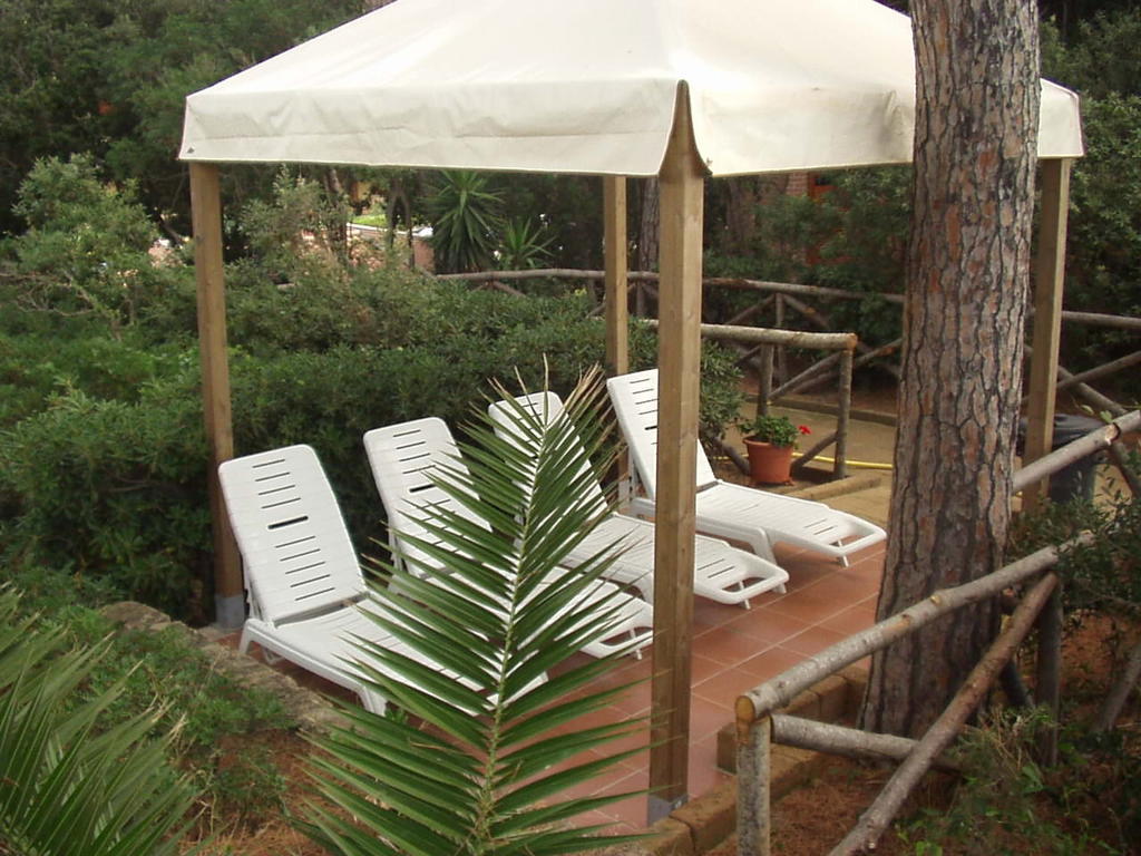 Hotel Giardino Фолоника Екстериор снимка